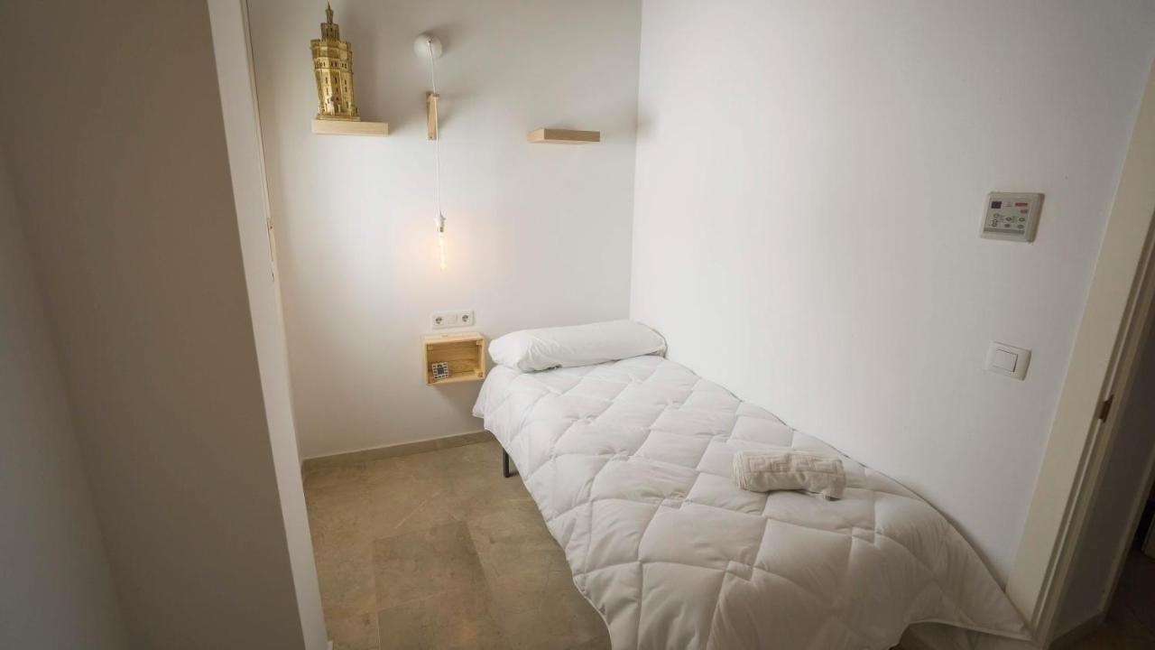 Rentalsevilla Feria Duplex Con Terraza Экстерьер фото