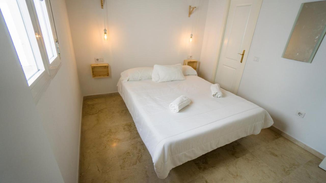 Rentalsevilla Feria Duplex Con Terraza Экстерьер фото